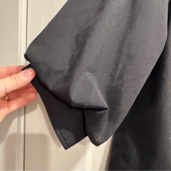 Brochu Walker The Kate Shirt Black Small Minimalist Quiet Luxury Old Money Work - Picture 8 of 16